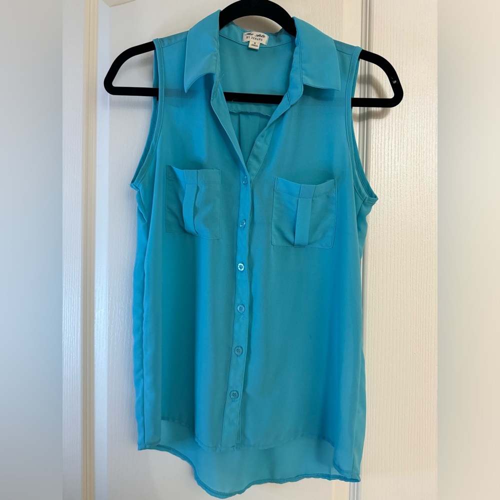 Women’s The Arte by Zenana sleeveless size Small
